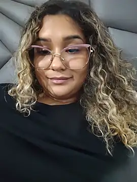 BrendaGirs stripchat live cam model