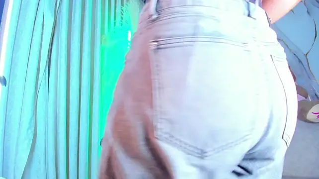 alejagarcia_ stripchat live cam model