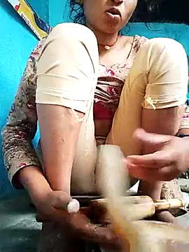 Jyoti_rathor stripchat live cam model