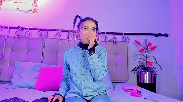 alma_rose_ stripchat live cam model