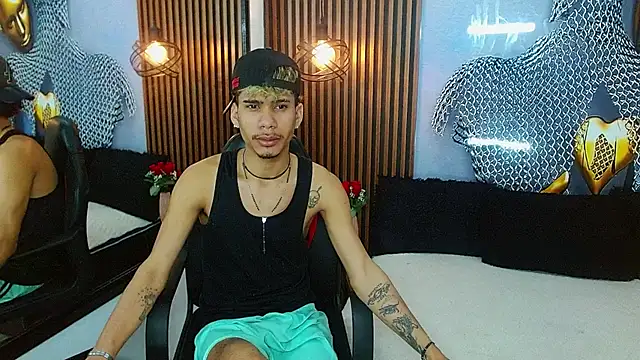 Skinny_cute_Alyer stripchat live cam model