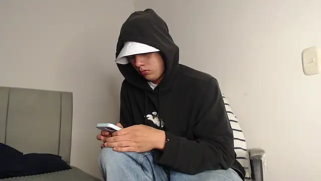 Owenn__blueee stripchat live cam model