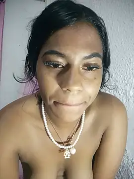 luisawalker stripchat live cam model