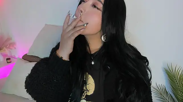 Miss_Loise stripchat live cam model