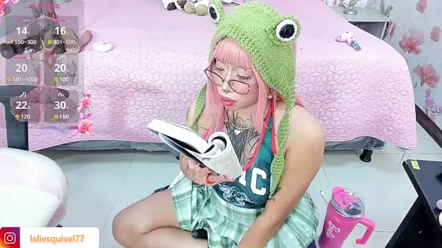SafiroAgataaa stripchat live cam model