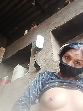 Cm_pooja stripchat live cam model