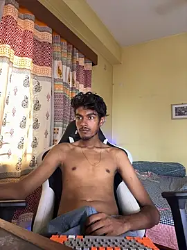 GunSlay stripchat live cam model