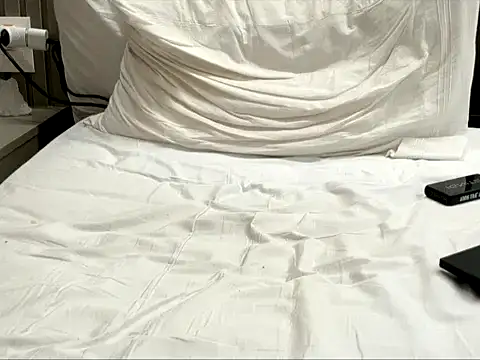alphagifted20 stripchat live cam model
