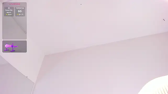 Lia_Guzman stripchat live cam model