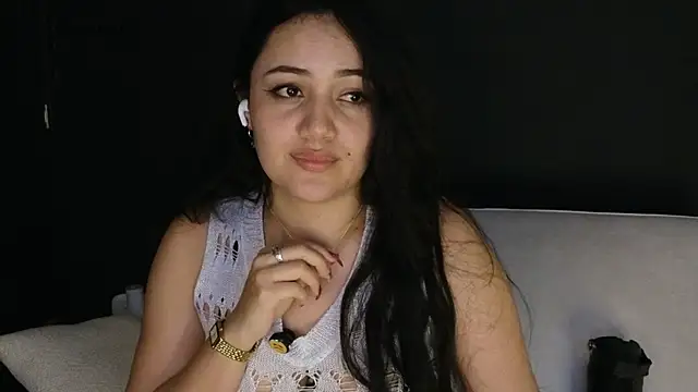 Isa_1207 stripchat live cam model