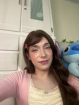 tiffannyland stripchat live cam model