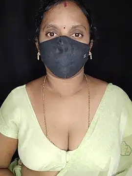 vintage-vibs stripchat live cam model