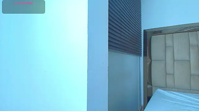 Samy_Grey01 stripchat live cam model