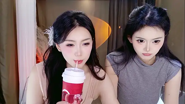 Banana-Milk69 stripchat live cam model