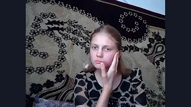 LunaLaday stripchat live cam model