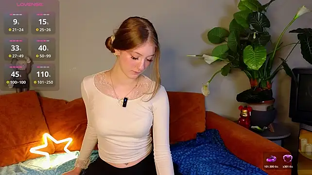 MaryMcDonald stripchat live cam model