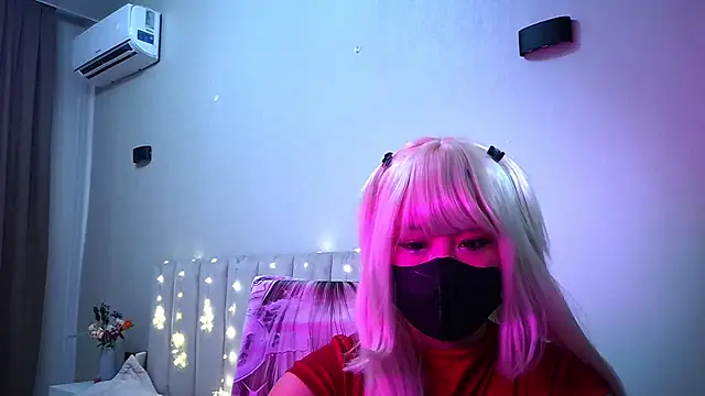 cutiebee01 stripchat live cam model