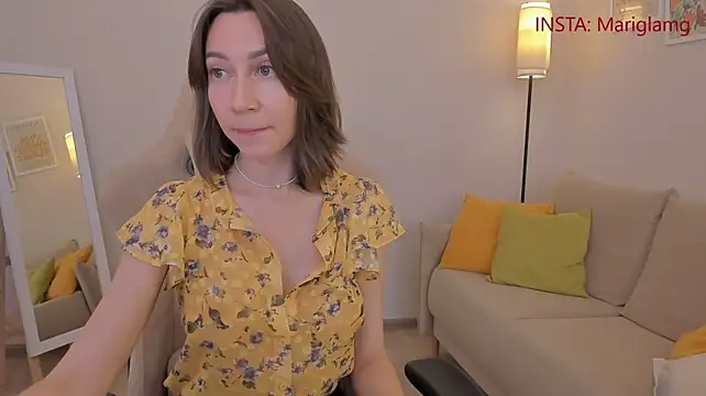 GoodGlamorGirl stripchat live cam model