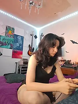 DiviNina01 stripchat live cam model
