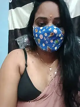 Rathi-priyaa stripchat live cam model