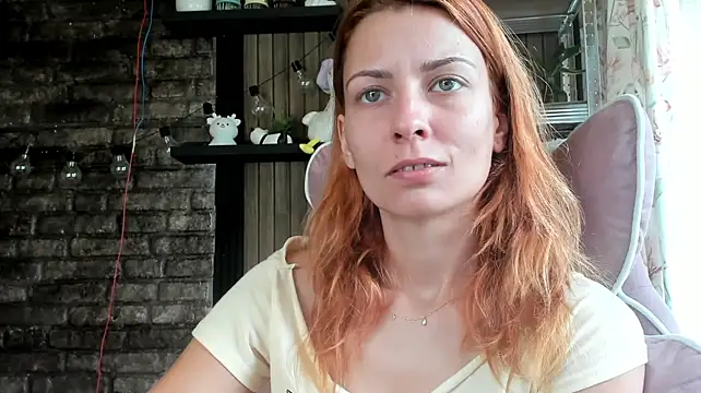 karo123421 stripchat live cam model
