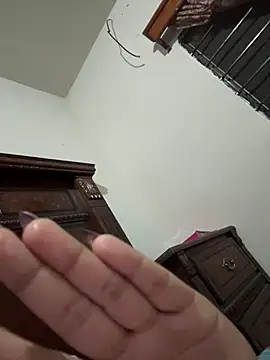 TuBebePapi stripchat live cam model