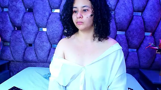 AlaSmith stripchat live cam model