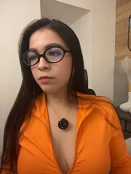 Maliiroouse stripchat live cam model