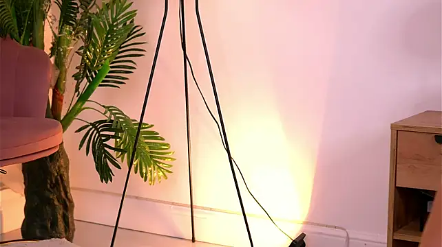 LucyxRios stripchat live cam model