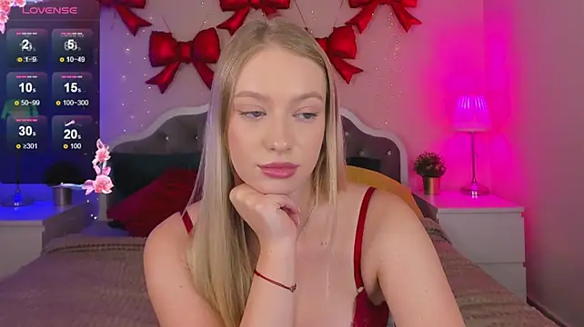 elldiana stripchat live cam model