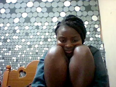 liligal stripchat live cam model