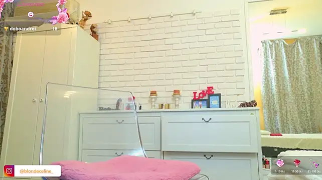 Blonde_Celine stripchat live cam model