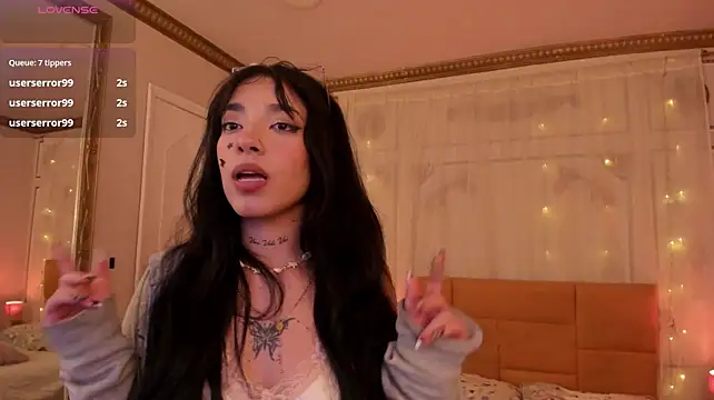 EmaLittle stripchat live cam model