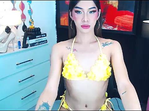 mollygoddess stripchat live cam model