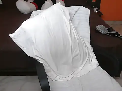 JenieParker stripchat live cam model