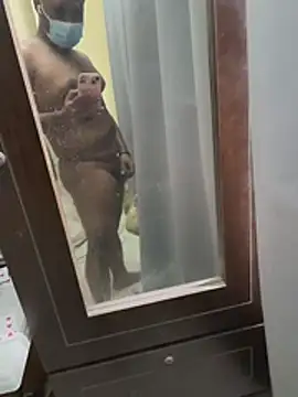 Monkey_D_Toom stripchat live cam model