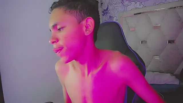 Asher_athlets stripchat live cam model