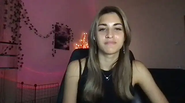 Rossy_Vega stripchat live cam model