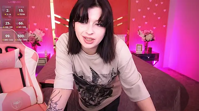 Miki_Kivi stripchat live cam model
