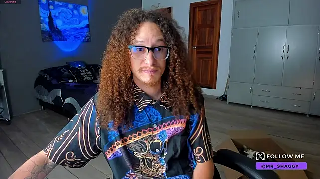 MrShaggy stripchat live cam model