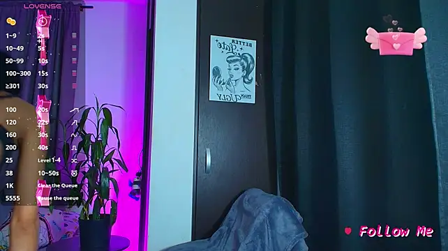 SkylerBennet stripchat live cam model
