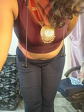 Telugu_Vennela_Preeti143 stripchat live cam model