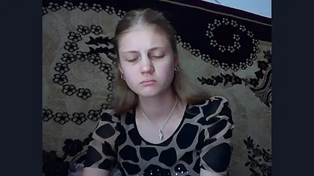 LunaLaday stripchat live cam model