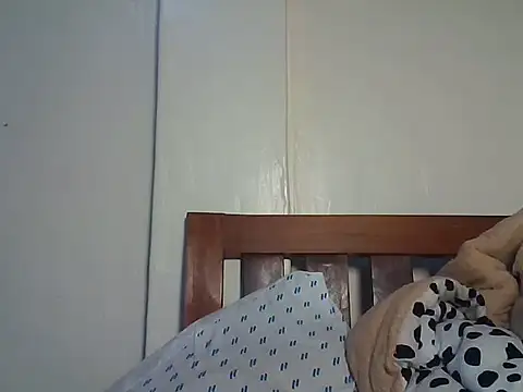 periwinkle20 stripchat live cam model