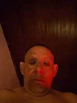 AlekNoir stripchat live cam model