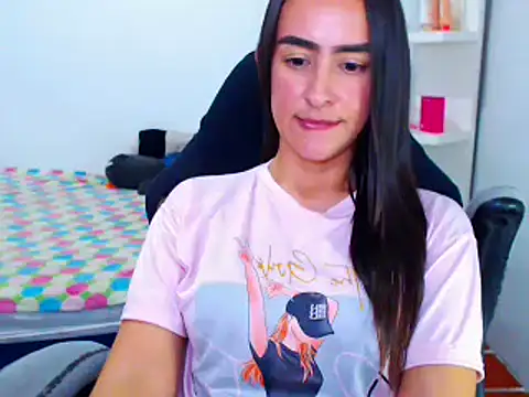 shena-fox stripchat live cam model