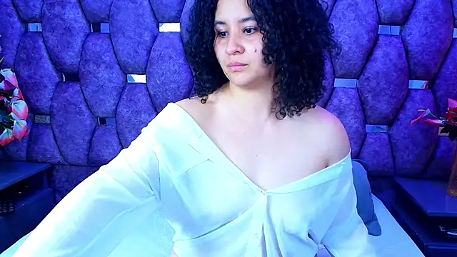 AlaSmith stripchat live cam model