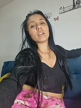 SofiiMilf stripchat live cam model