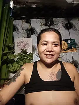 TabooSHOWgirl18 stripchat live cam model