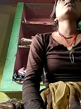 Cut_salni stripchat live cam model